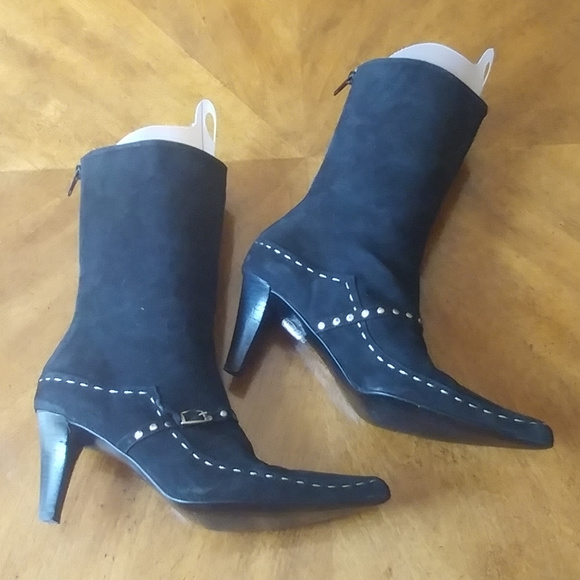 Costa Blanca Shoes - Sale! COSTA BLANCA BLK SUEDE BOOTS SZ 6 WAS $30